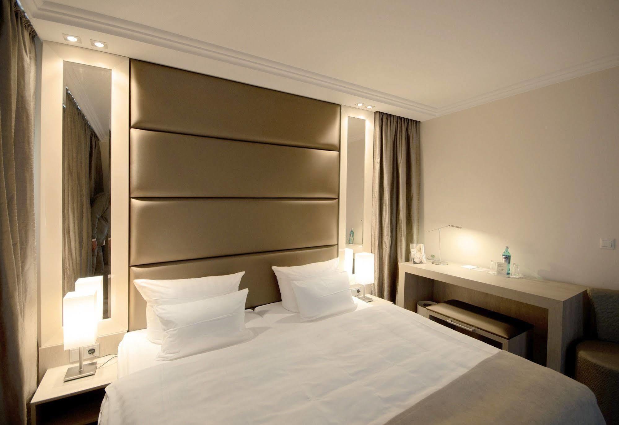 Thomas Hotel Spa & Lifestyle Гузум Екстер'єр фото