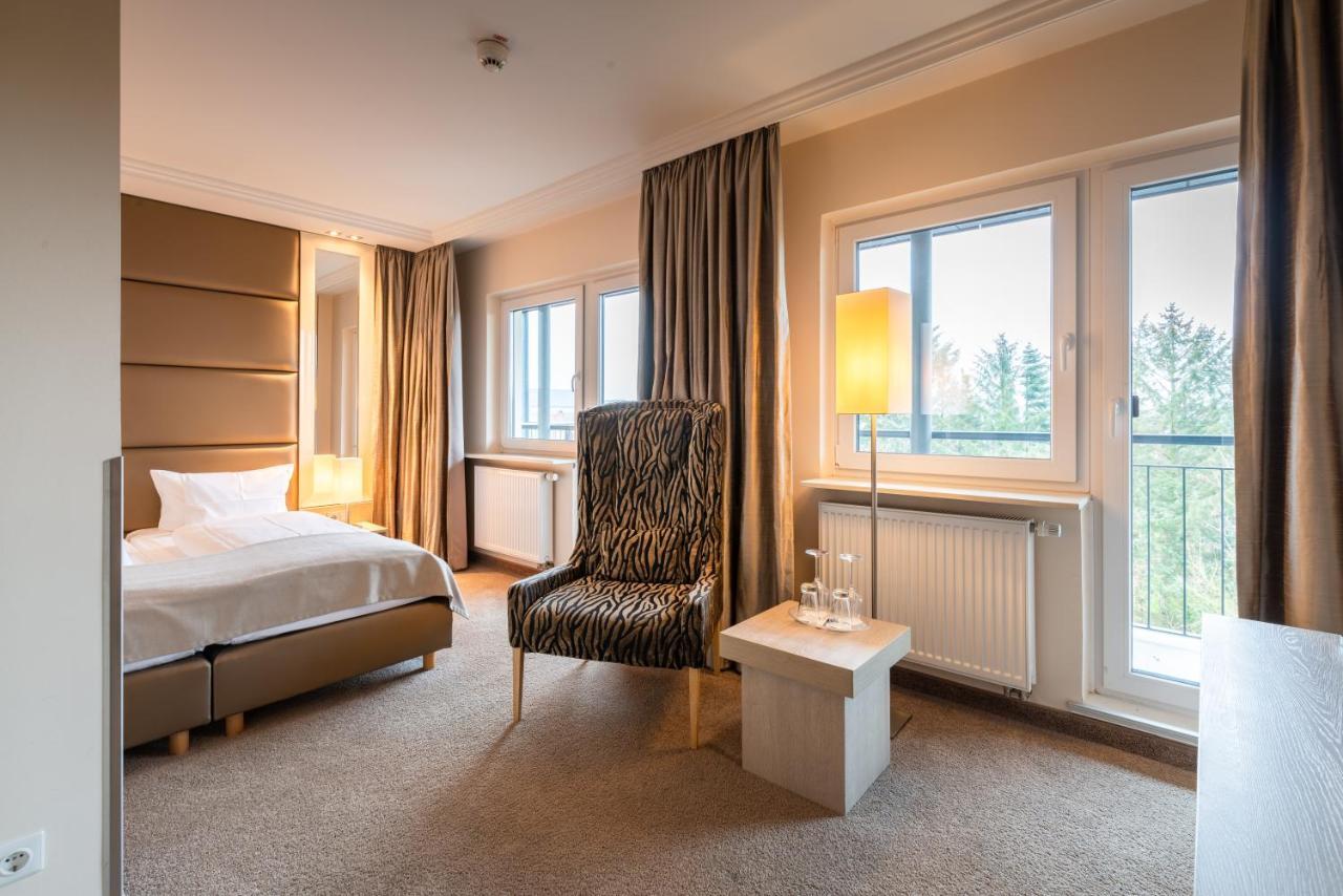 Thomas Hotel Spa & Lifestyle Гузум Екстер'єр фото
